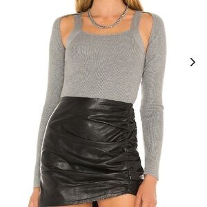 Lovers & Friends Bolero Shrug in Grey Size Small